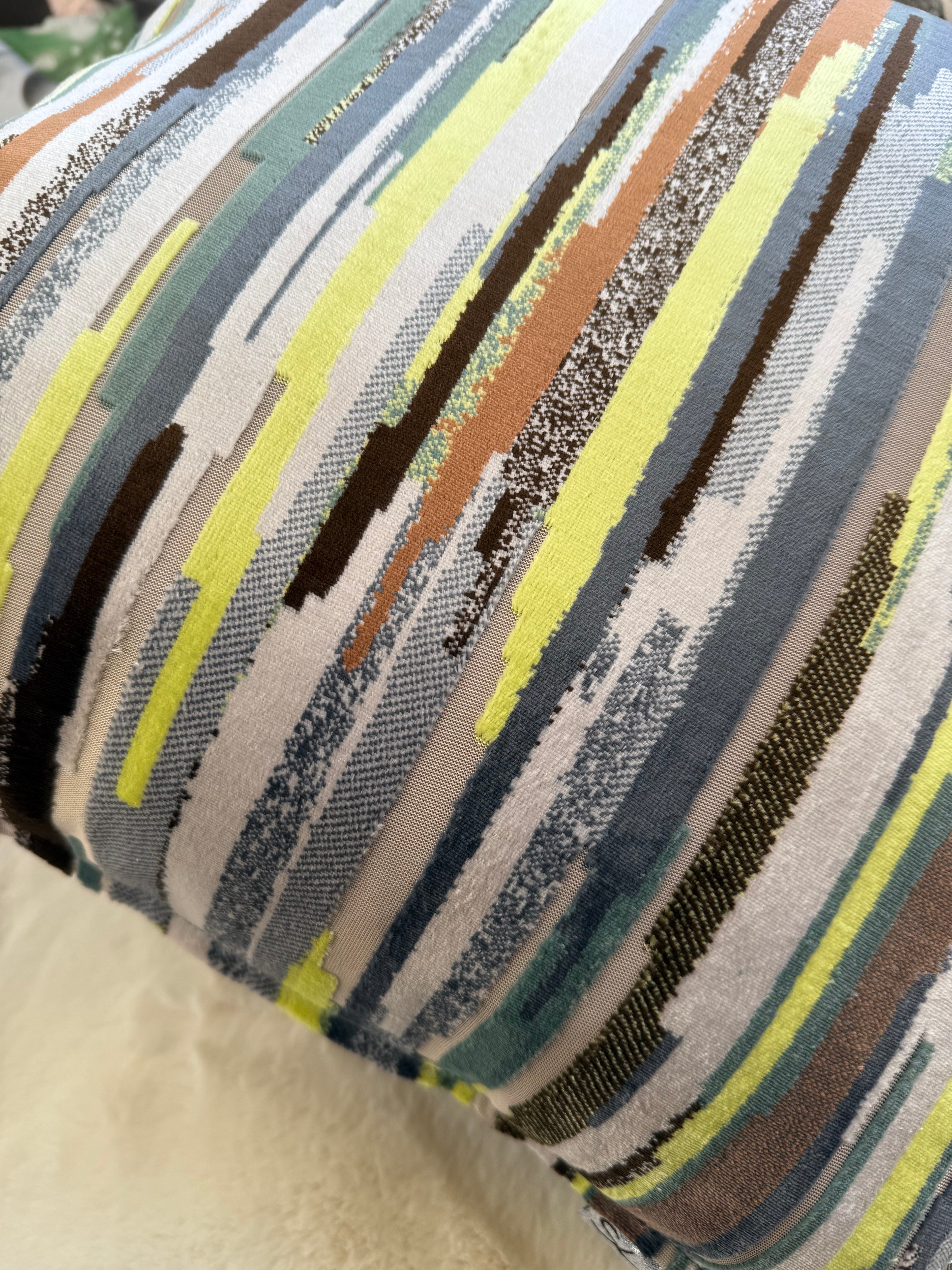 Cuscino Arredo in Ciniglia e Velluto – Made in Italy, Lavabile e "Double Face" Flots