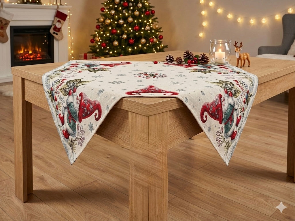 Centrotavola Natalizio 90×90 in Ciniglia – Arredo Tavolo Elfo rosso