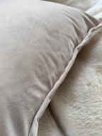 Cuscino Arredo in Ciniglia e Velluto – Made in Italy, Lavabile e "Double Face" Flower