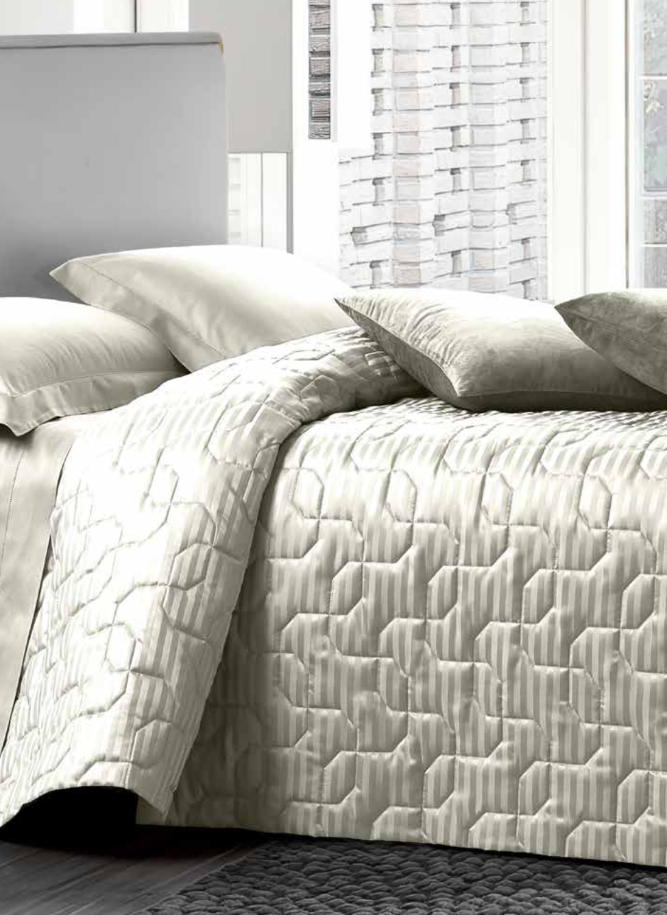 Copriletto/Quilt Jacquard SATEN